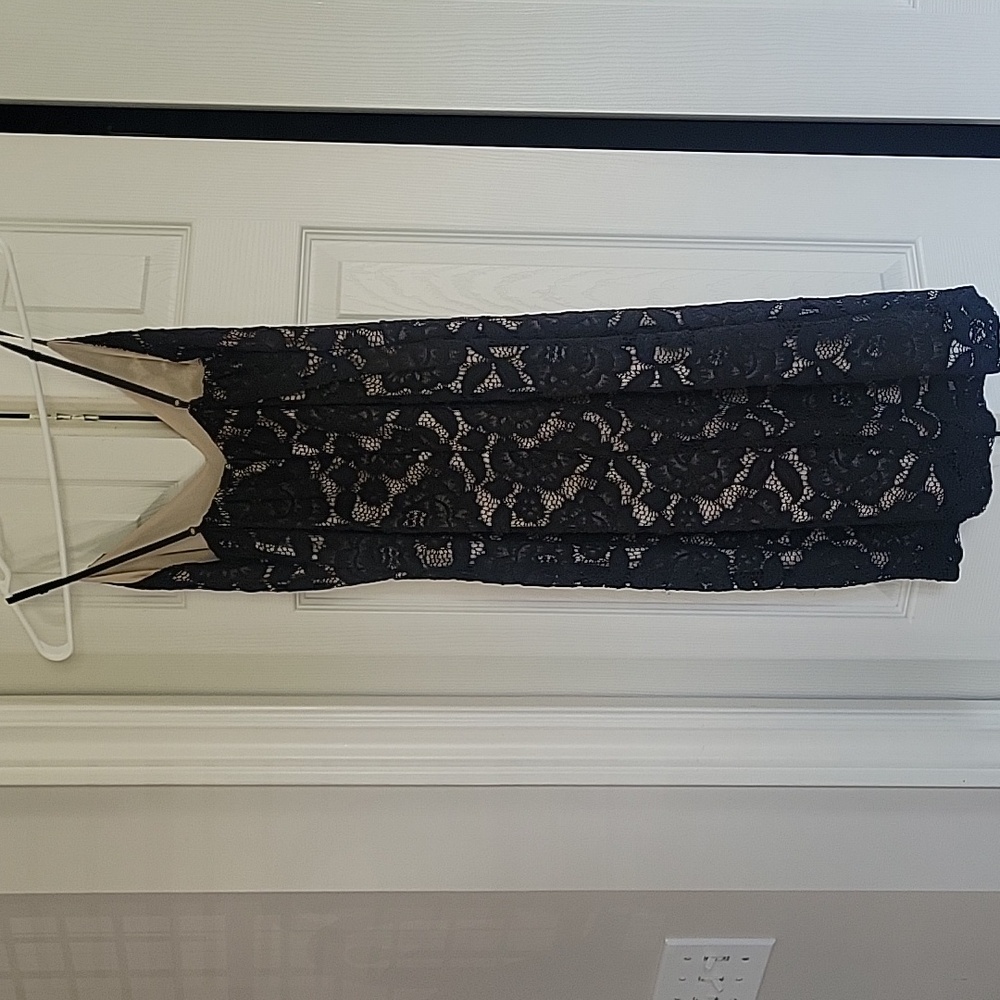 Guess Dress - Picture 2 of 3